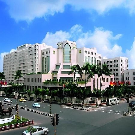 דאהקה Hotel Ruposhi Bangla מראה חיצוני תמונה