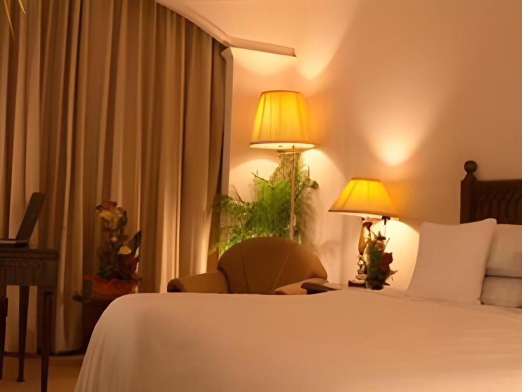 דאהקה Hotel Ruposhi Bangla מראה חיצוני תמונה