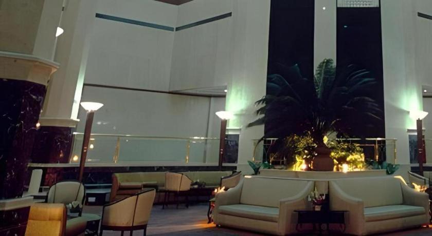 דאהקה Hotel Ruposhi Bangla מראה חיצוני תמונה